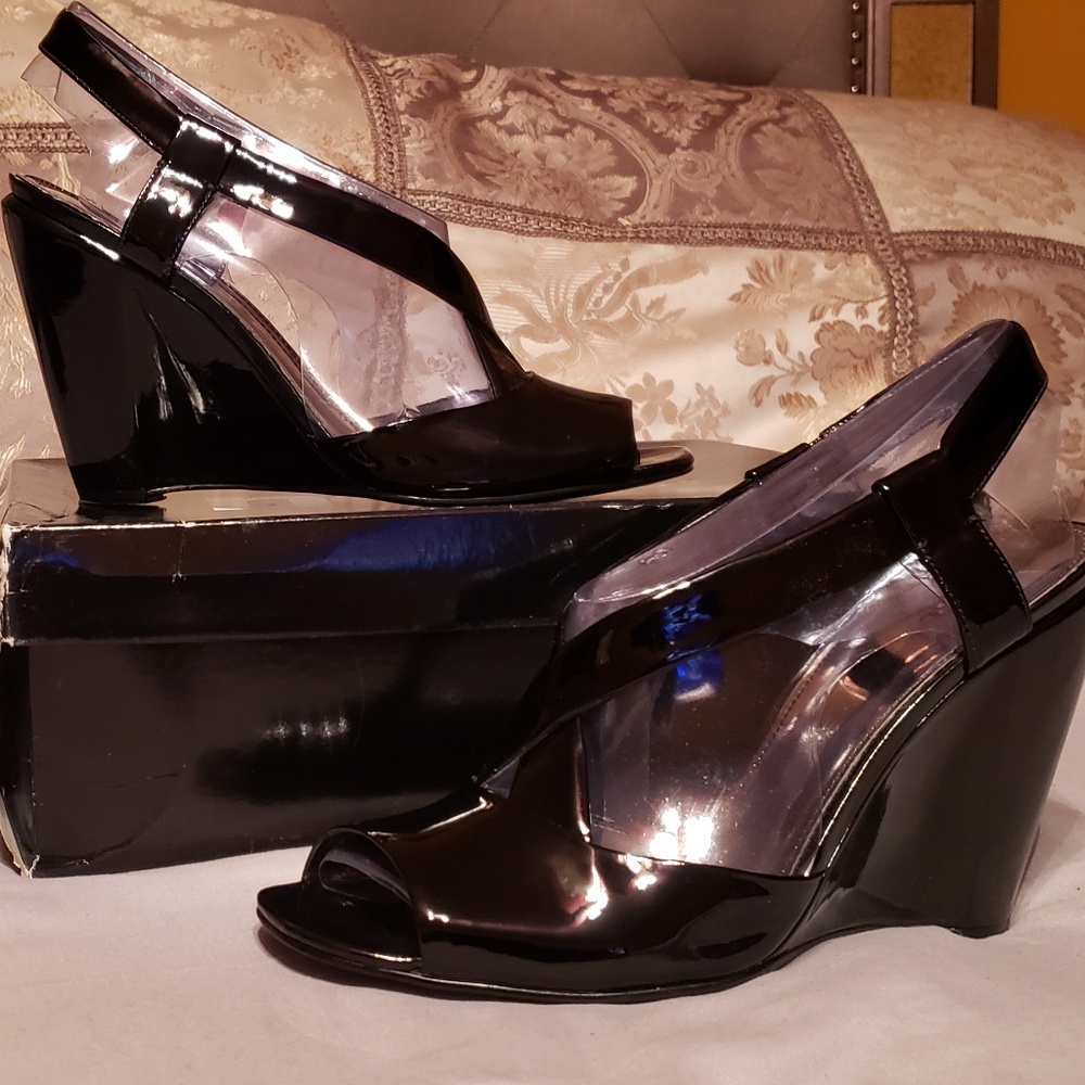 Aldo Black Patent leather peep toe wedge